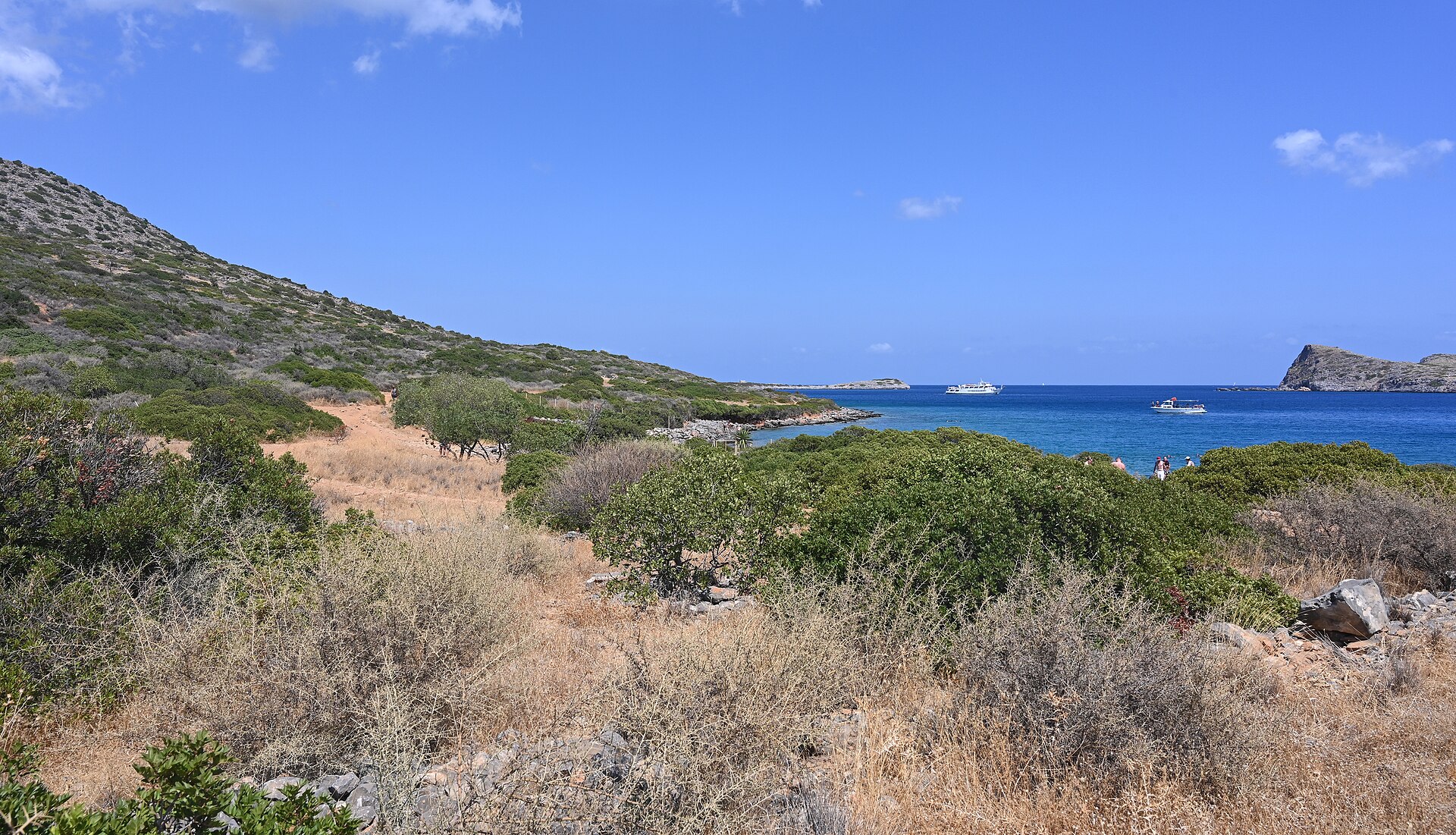 Coast of the Spinalonga peninsula and Kolokythas island