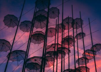 Zongolopoulos umbrella sculpture installation on the Thessaloniki waterfront